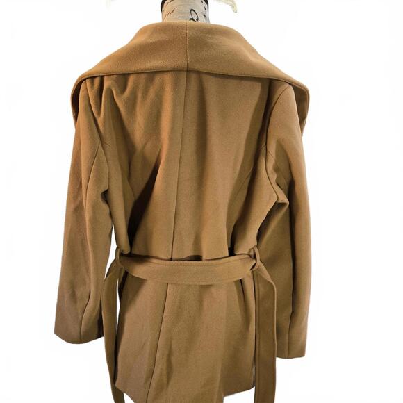 Tahari Wrap Style Women's XL Water Resistant Snap Closure Lt Brown Coat NWT - Picture 3 of 9
